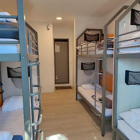 Auberge De Jeunesse Hi Nice Les Camelias Kültér fotó