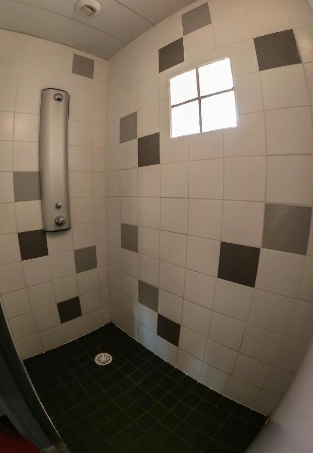 Auberge De Jeunesse Hi Nice Les Camelias Kültér fotó