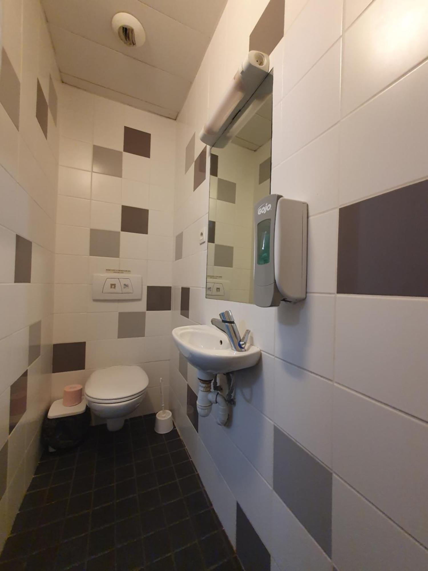 Auberge De Jeunesse Hi Nice Les Camelias Szoba fotó