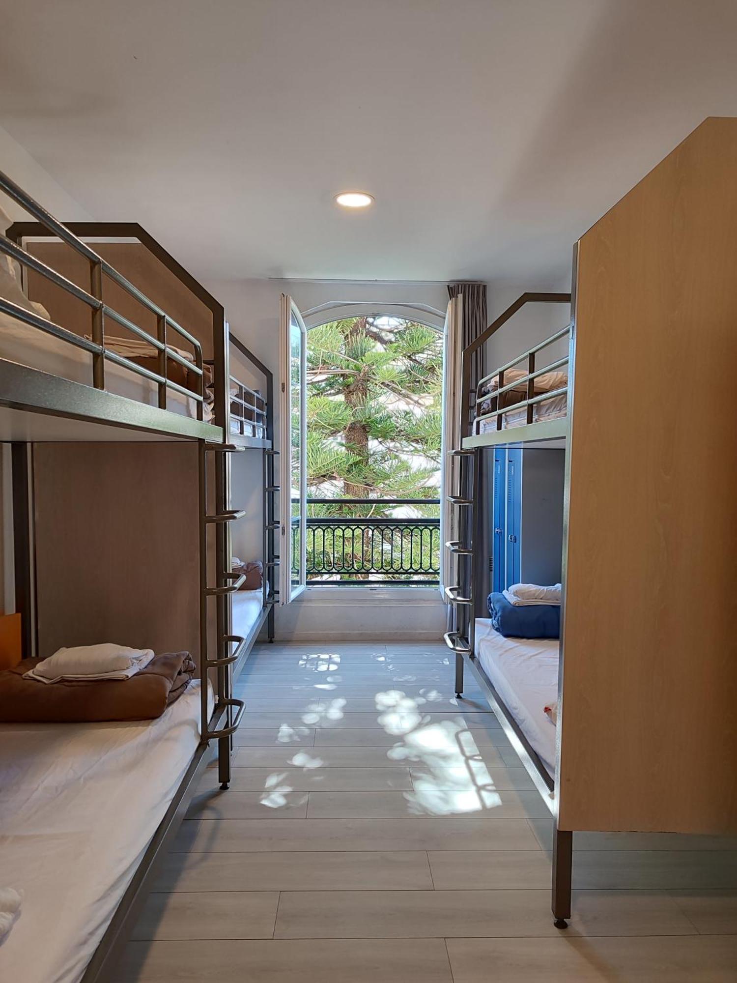 Auberge De Jeunesse Hi Nice Les Camelias Kültér fotó